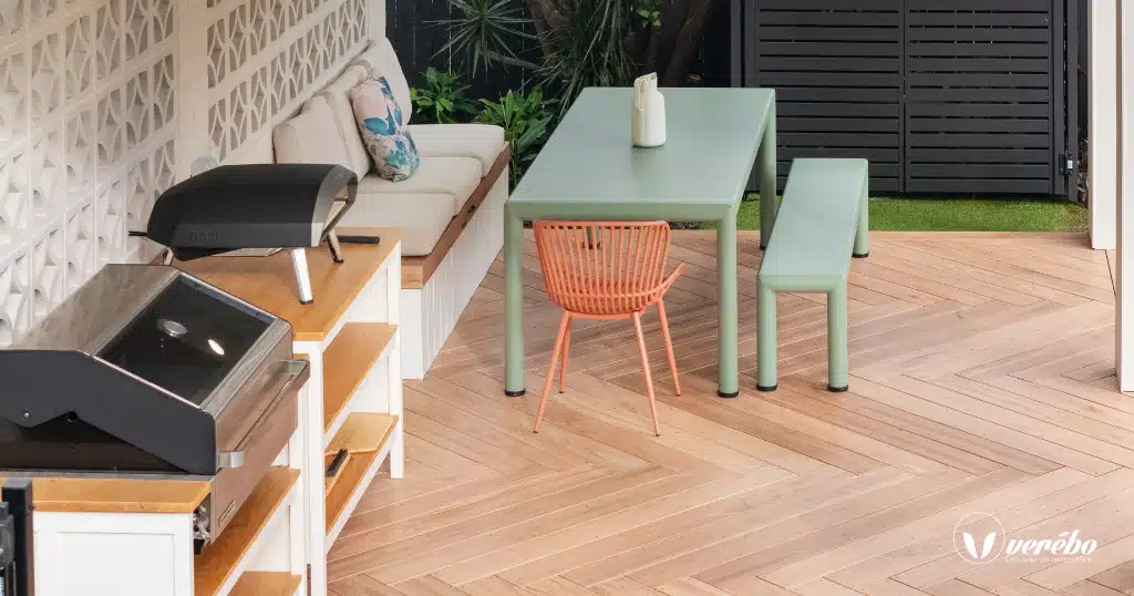 Terrasse en bois composite Pioneer, posé par Verébo